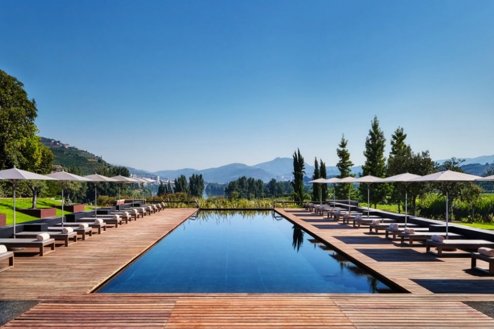 975x660_ssdv_swimming_pool_140x87