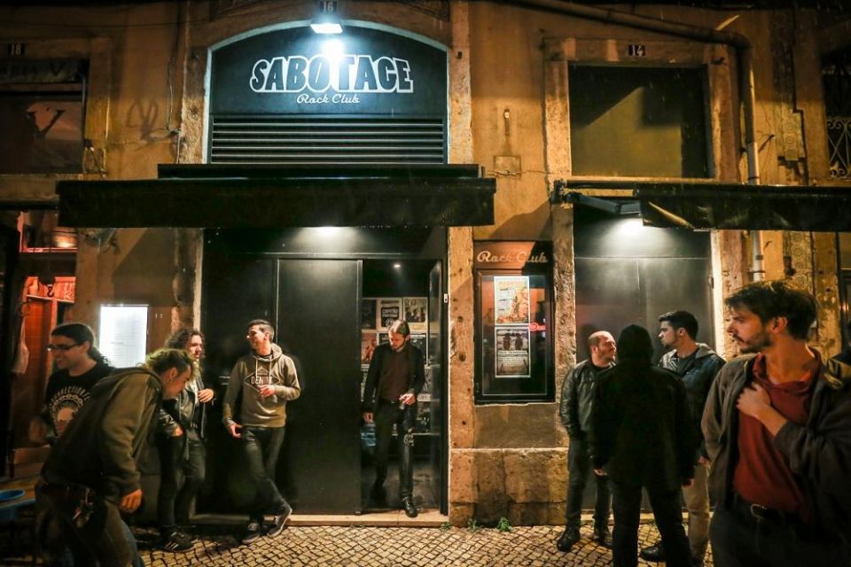 sabotage-2