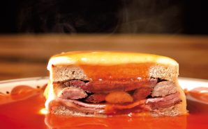 Sabe quais os 8 ingredientes que leva uma francesinha?