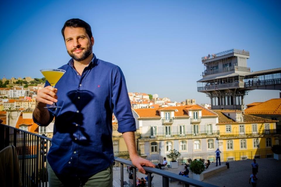 27670719_BINARY_GI12042017REINALDORODRIGUES1161