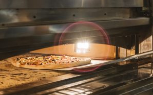 A maior piza do mundo está em Gaia. E pode encomendá-la.