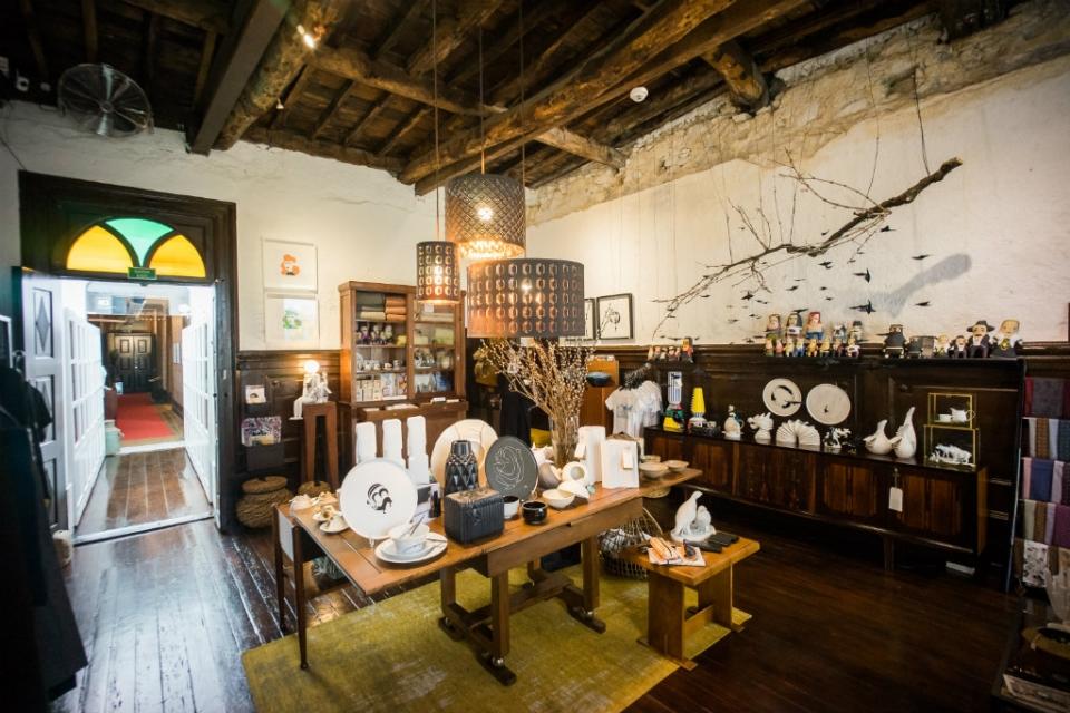 27797327_BINARY_20170427_GONCALODELGADO_14503