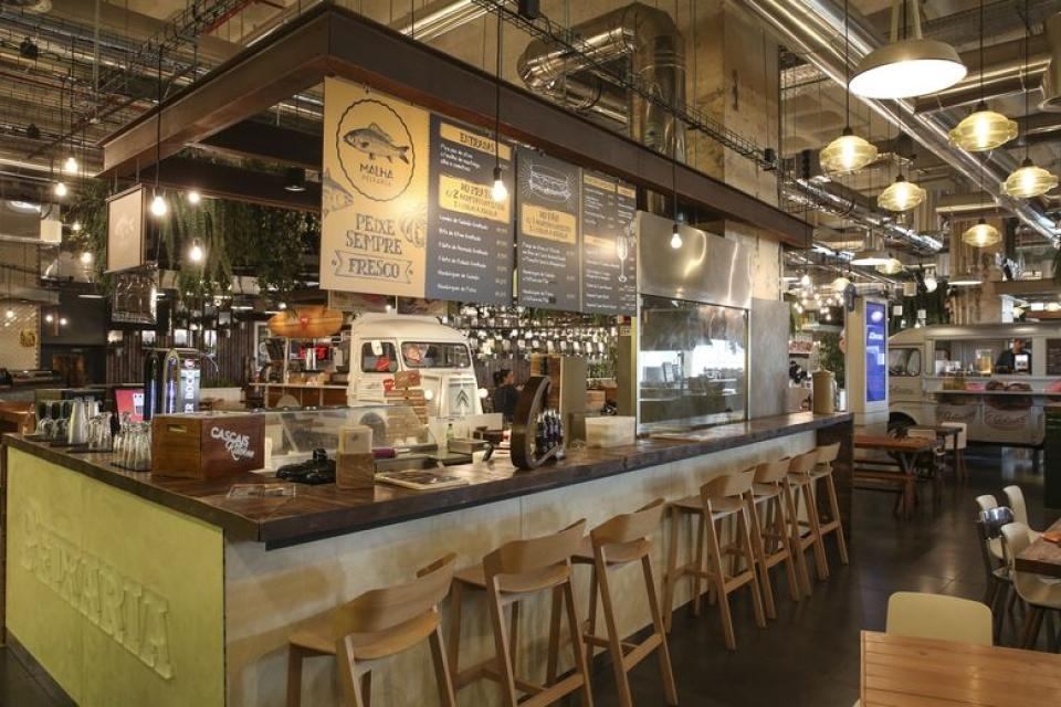 Food court do Cascais Shopping