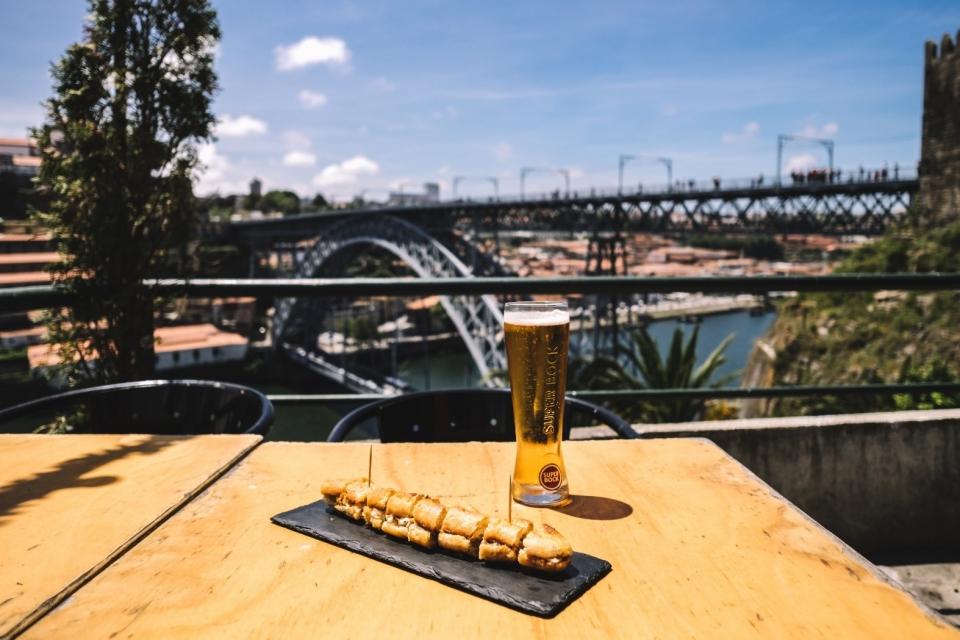 28217510_BINARY_GI09062017IGORMARTINS0020