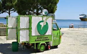 Coco Verde Green Coconut água de coco Arrábida Setúbal Costa de Caparica