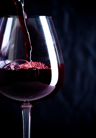 shutterstock_425264929-320x460_c