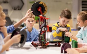 Um campo de férias sem piscina, mas com muita eletrónica
