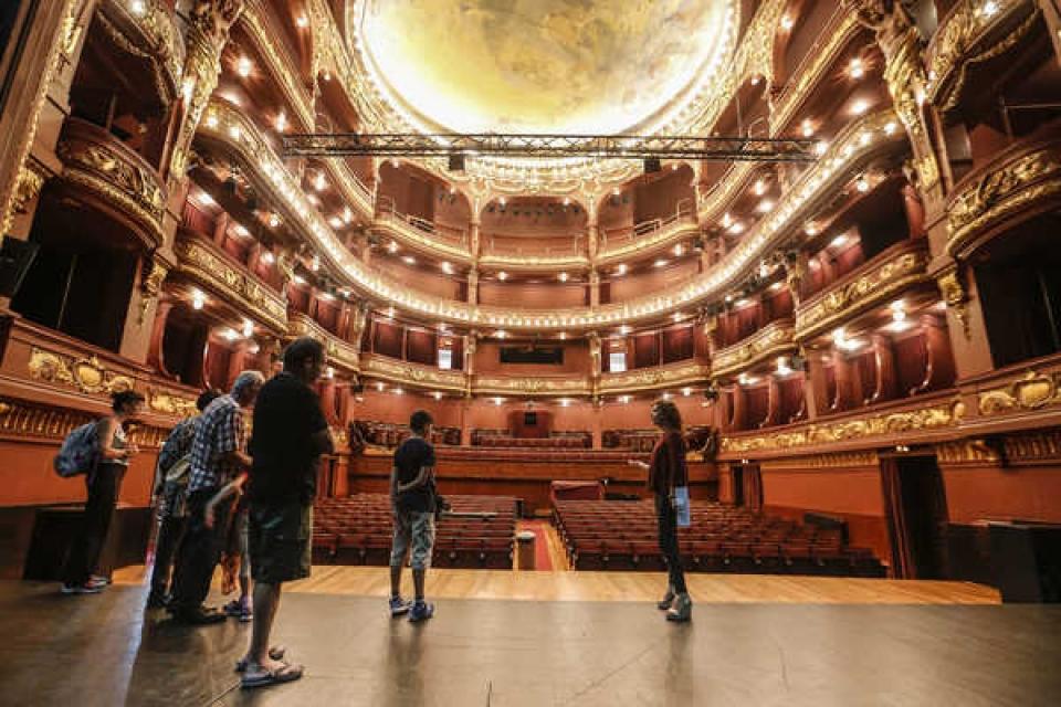 Visita aos bastidores do Teatro S. João
