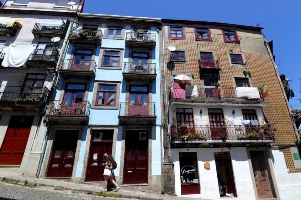 28518969_BINARY_GI14072017JMR000002