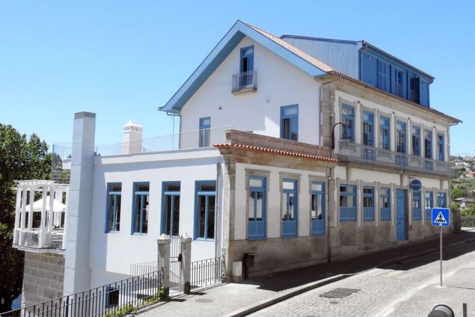 Des Arts – Hostel _ Suites_Fachada_resultado