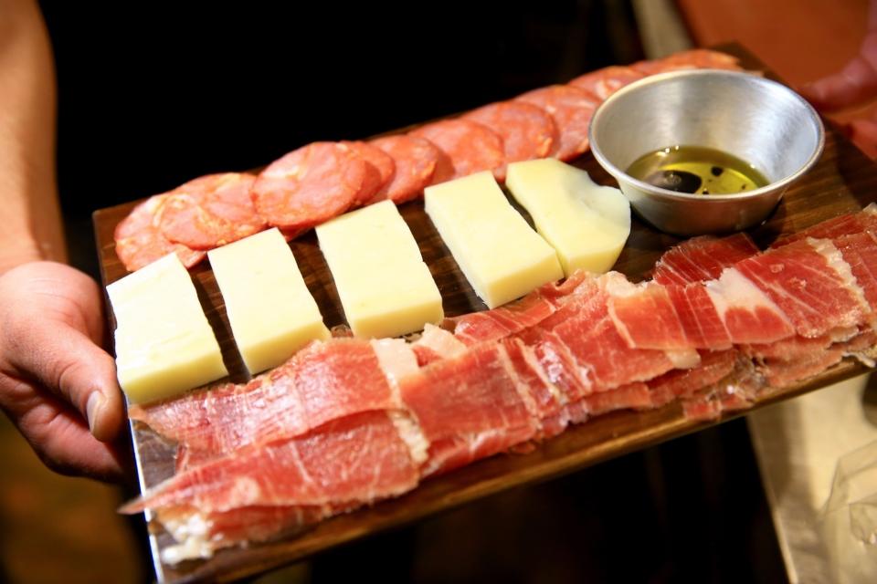 29179191_BINARY_GI180917PAULOSPRANGER104664