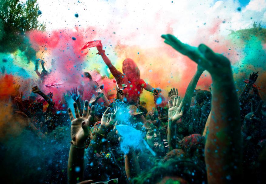 Festival das cores e aeronaves para ir com os miúdos