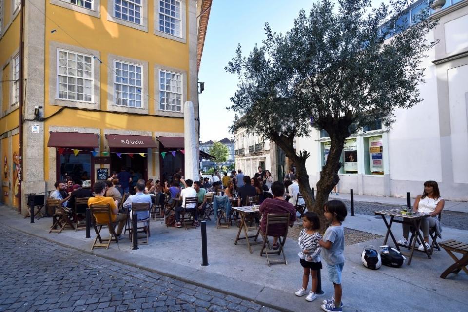 25232052_BINARY_GI11072016PEDROGRANADEIRO_000026