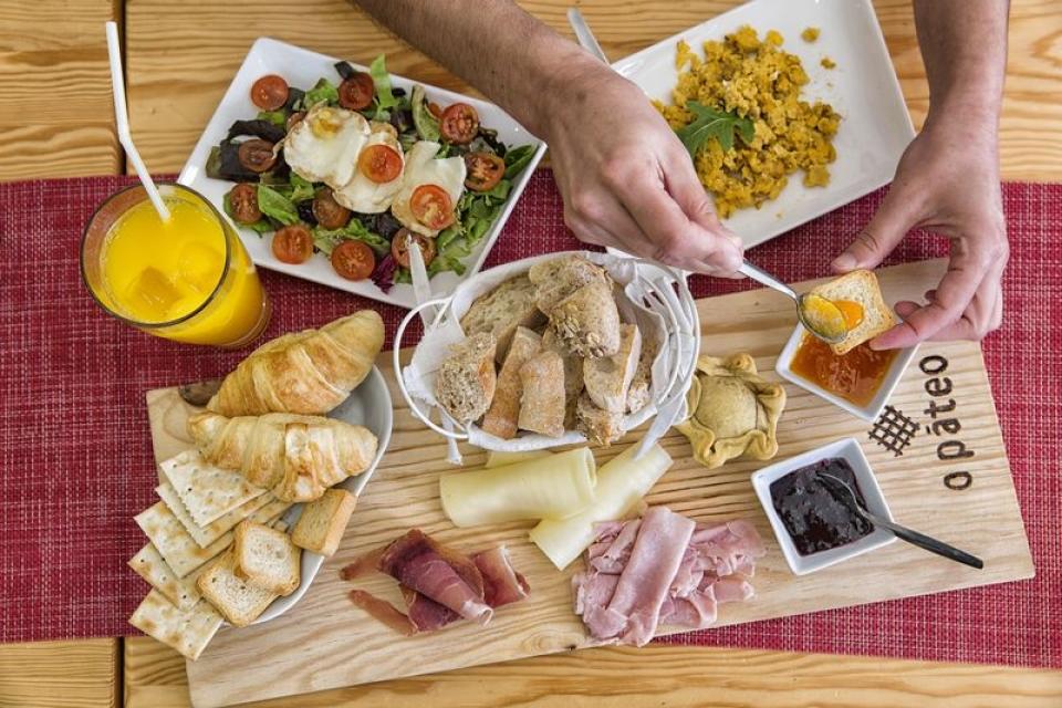 O Pateo ( restaurante)  | Alma Alecrim ( Loja de artesanato