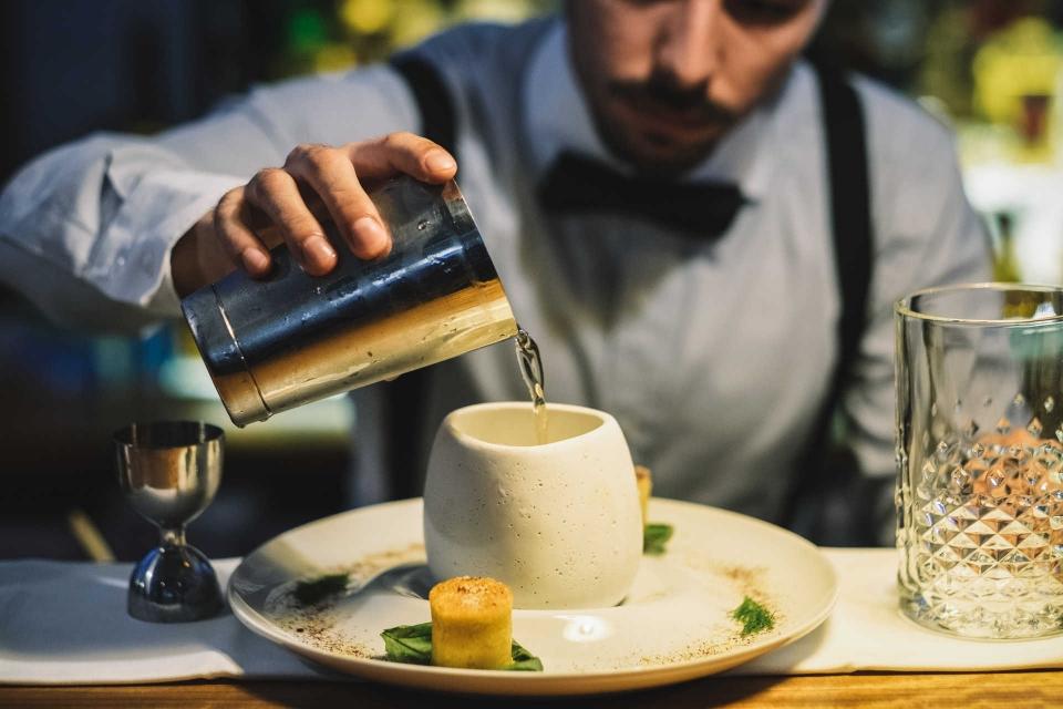 Cocktails de verão: Bar do restaurante RIB Beef & Wine, do Pestana Vintage Hotel.