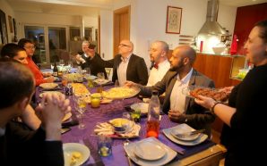 TastePlease Com esta rede social já pode ir jantar a casa de outras pessoas