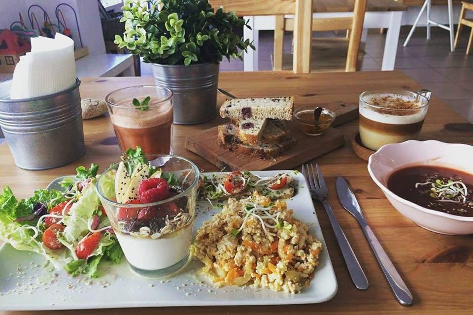 17553841_1909406955937900_1781242204429372170_n