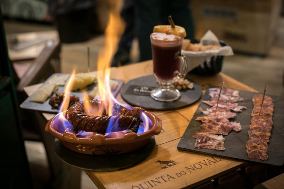 30047444_BINARY_GI04012018SARAMATOS00009