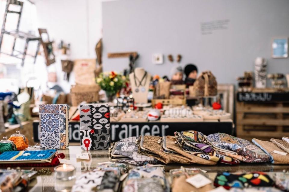 Loja Porto 34 abre na Praça Coronel Pacheco, no Porto.