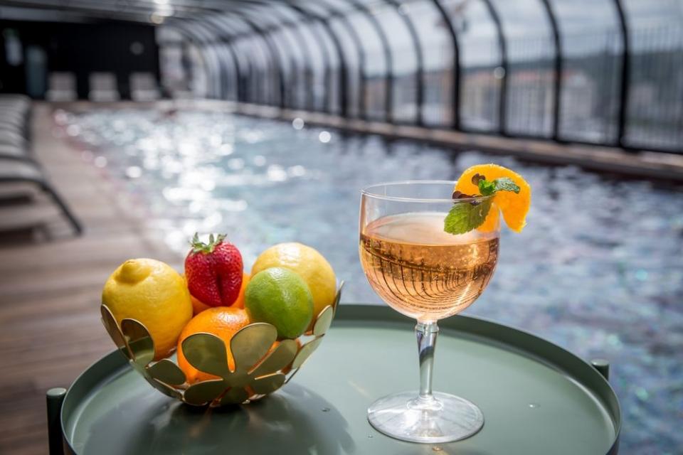 Aparthotel Upon Residences