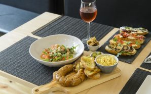 Porto: No Arruaceiro, come-se e bebe-se nas calmas