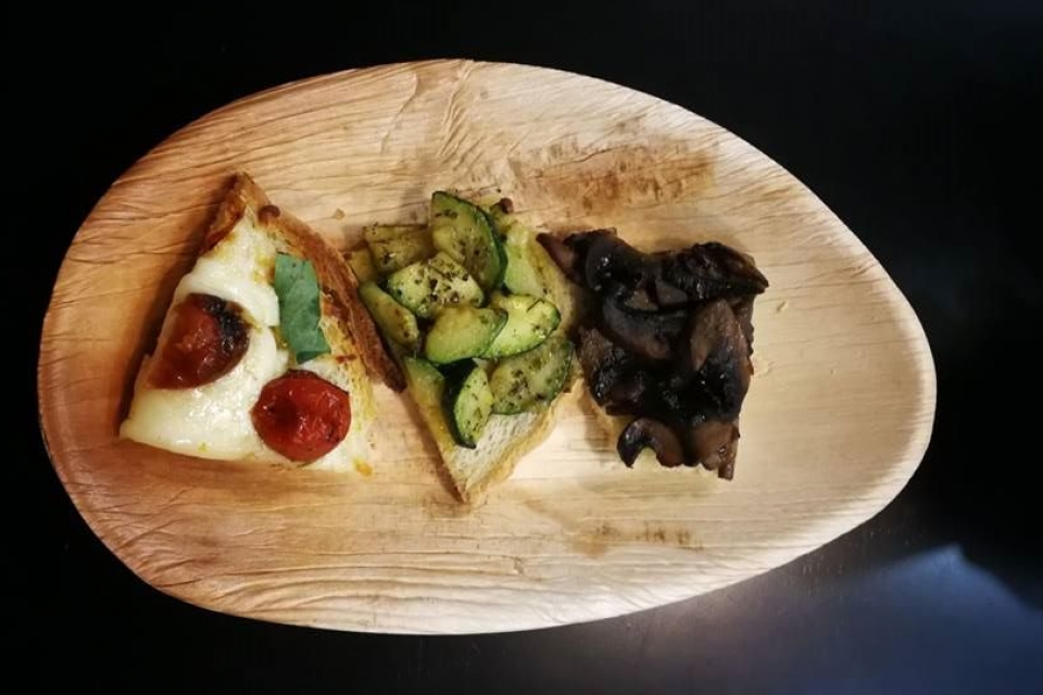 31398038_214313969156834_5387435203180363776_n