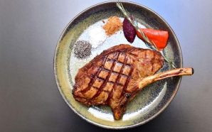 10 restaurantes de Lisboa para quem gosta de bons grelhados