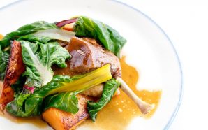 A receita de pato assado da chef Marlene Vieira