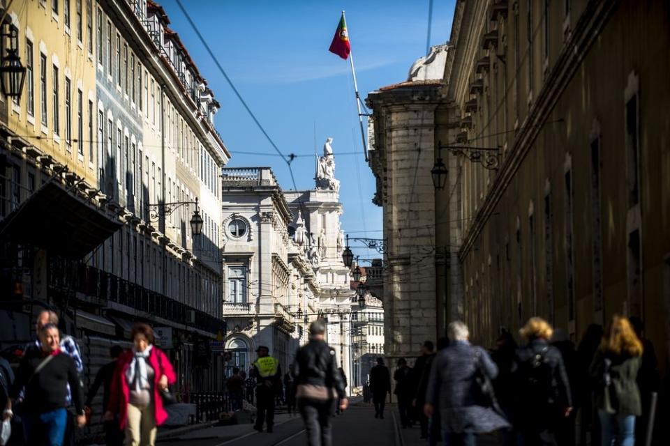 LISBOA – Itenerários de Lisboa: A Rainha D. Amélia de Orleães