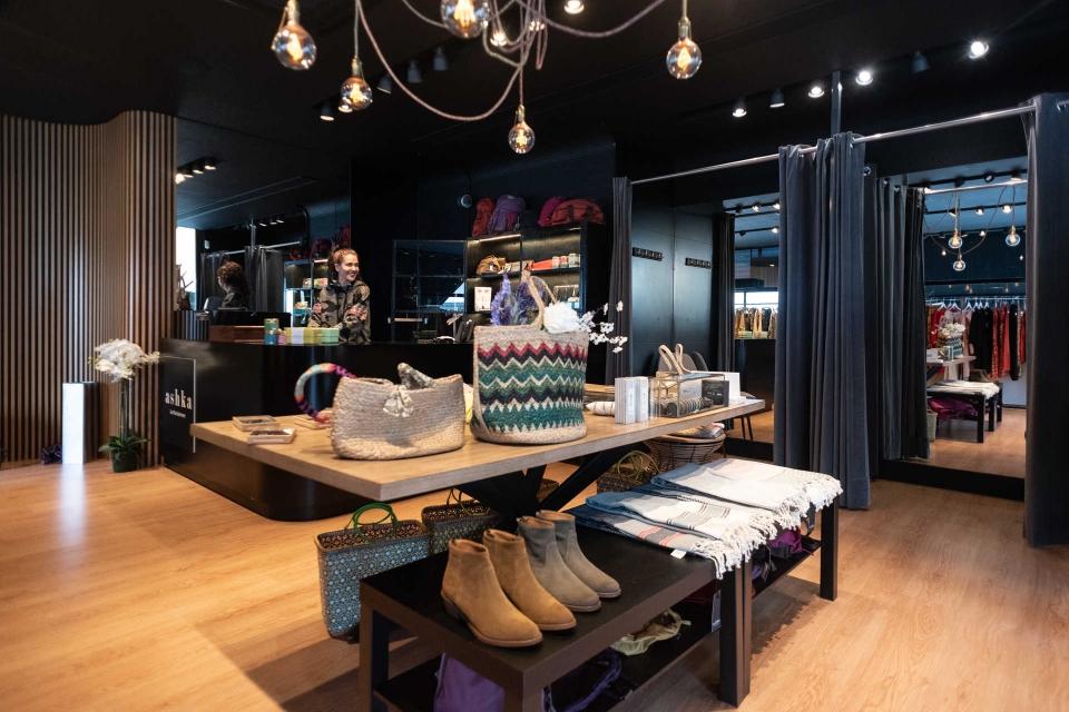 Loja Vestuário Moda Ashka Les parisiennes