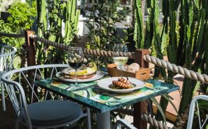 Doca de Santo: comer num jardim à beira do Tejo