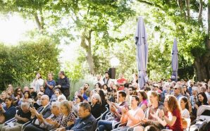 Finais de tarde com jazz e cerveja neste jardim de Lisboa