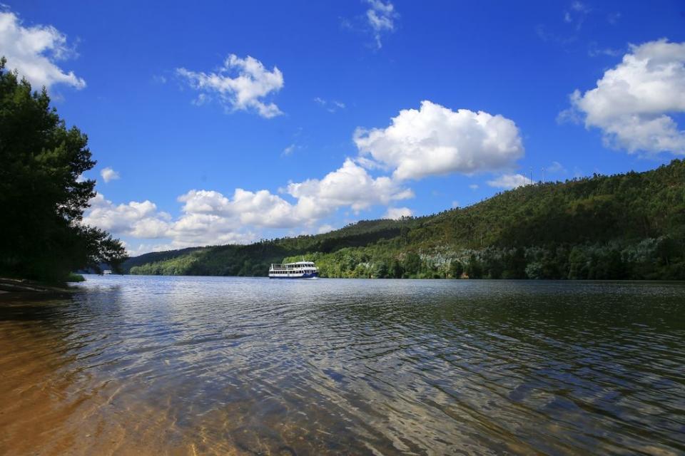 Praia fluvial da Lomba