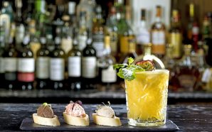 Há novos vinhos, cocktails e fado de frente para os Aliados