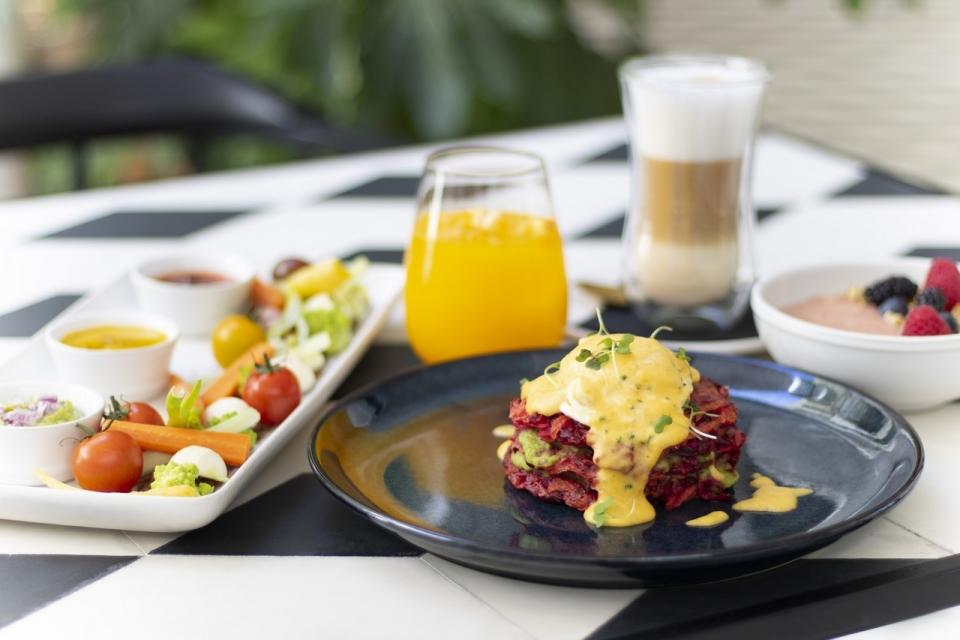 Vogue Café Porto_Brunch_Menu Veggie Chic_Easy-Resize.com