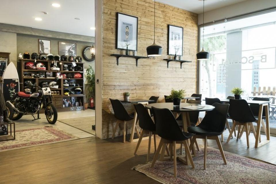 Backdoor – Loja em Espinho.