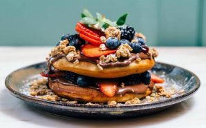 Uber Eats já leva pequenos almoços e brunch casa