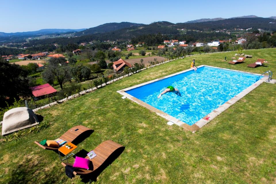 24637514_BINARY_GI08052016RUIOLIVEIRA000135