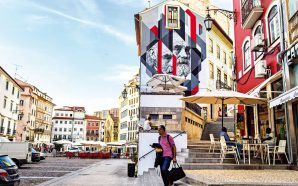 No coração de Coimbra há uma praça cheia de história