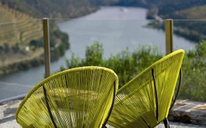 Um recanto com vista direta para o Douro