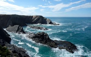 Costa Vicentina em autocaravana: passeio de encantos naturais junto ao mar
