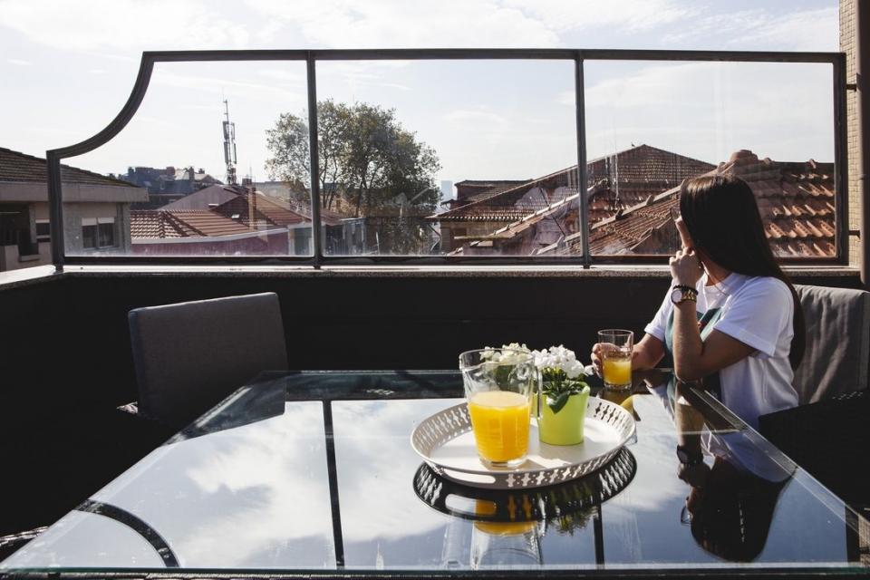 Simon Guest Apartments