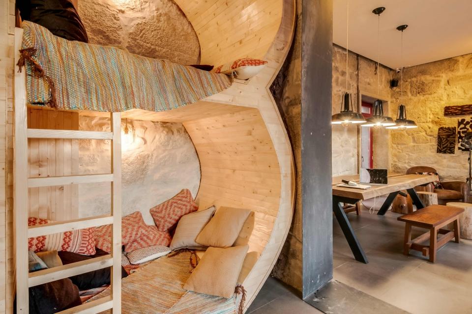 Meero-photo-37894597-298-photo-37894597-300