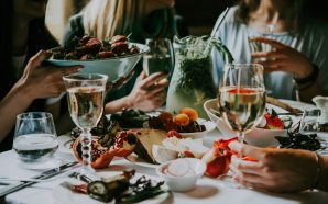 8 restaurantes em Lisboa para fazer jantares de Natal