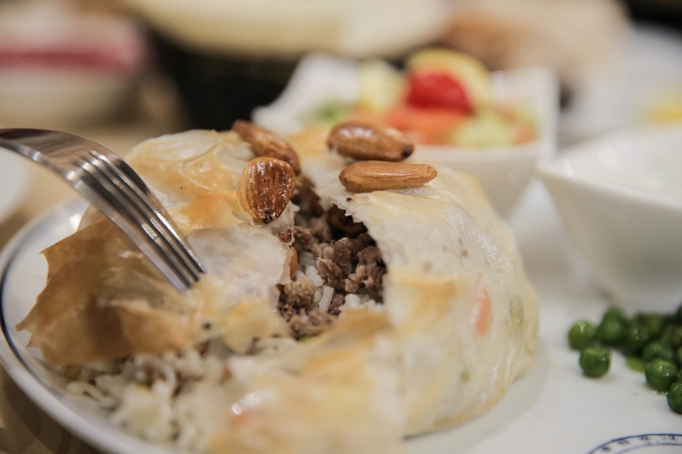 Casal de refugiados – Restaurante Tayybeh