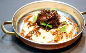 Mercantina Bistro: comer na antiga casa dos surrealistas