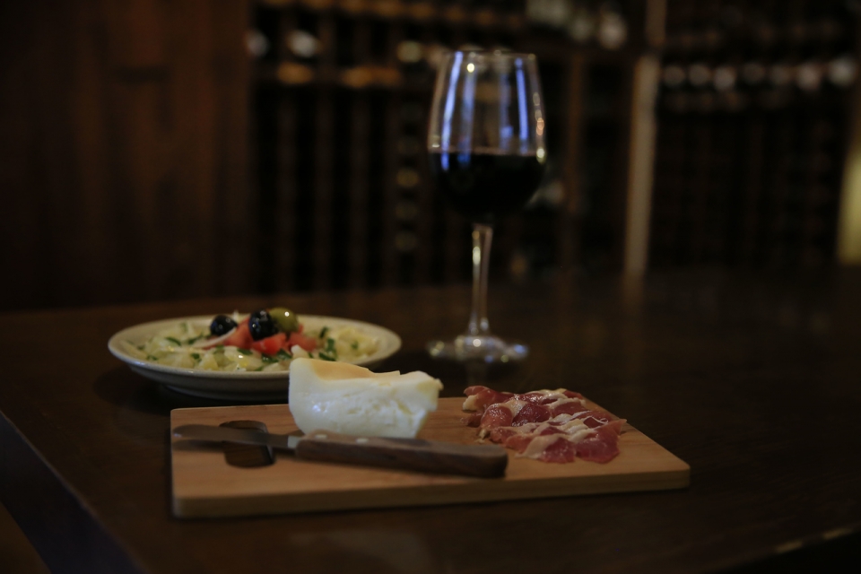 33953336_BINARY_GI01032018ARTURMACHADO000029_Easy-Resize.com