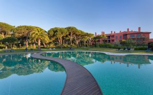 O novo brunch de Cascais tem música ao vivo e acesso a piscina