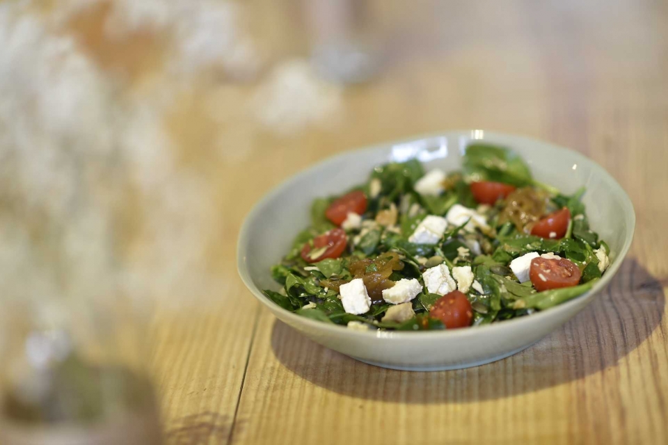 Cafetaria Slash – Natural Habits