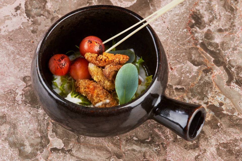 O ceviche de ouriço-do-mar dá a volta ao mundo no Tsukiji